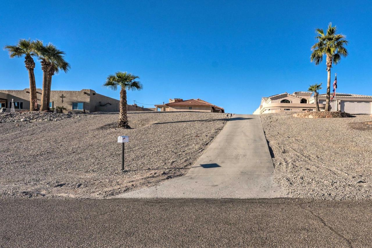 Havasu With Rooftop Deck And Mountain Views! Holiday home *