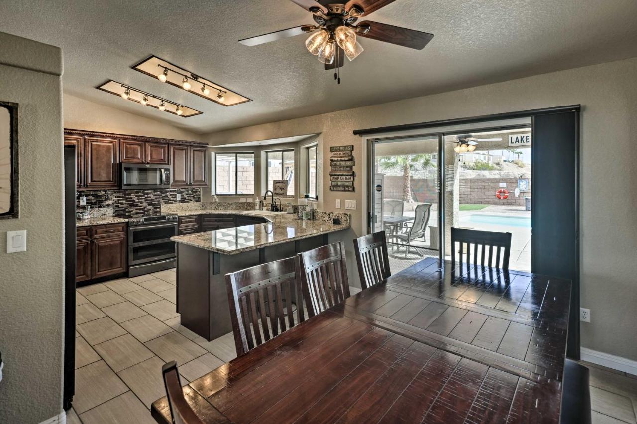 Holiday home Havasu Pool And Mtn Views, 1 Mi To Lake Havasu City