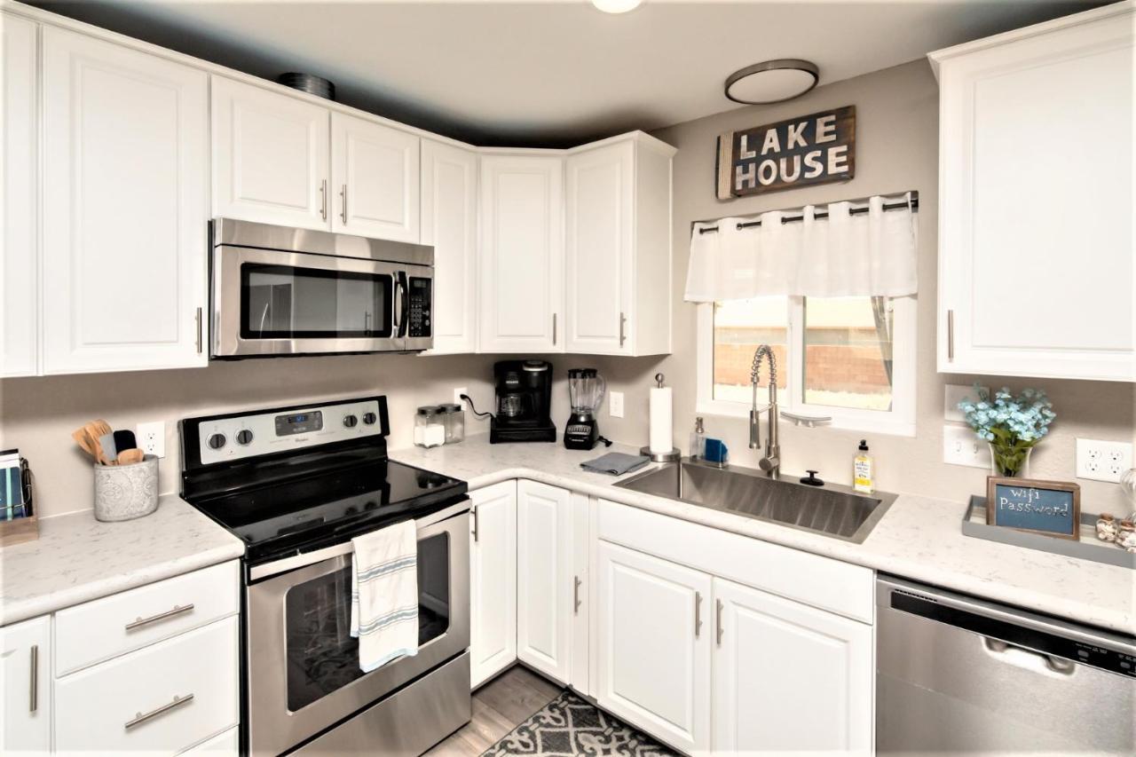 New! Family Havasu Close To Off-roading And London Bridge! Holiday home Lake Havasu City