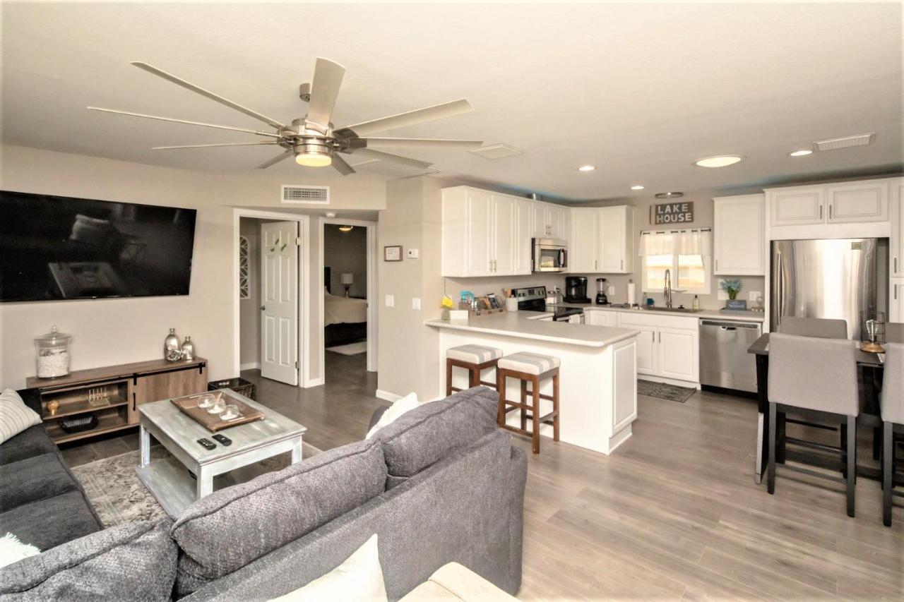 New! Family Havasu Close To Off-roading And London Bridge! Holiday home