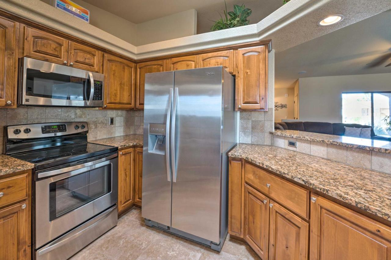 Holiday home Bright Lake Havasu With New Backyard Oasis! Lake Havasu City