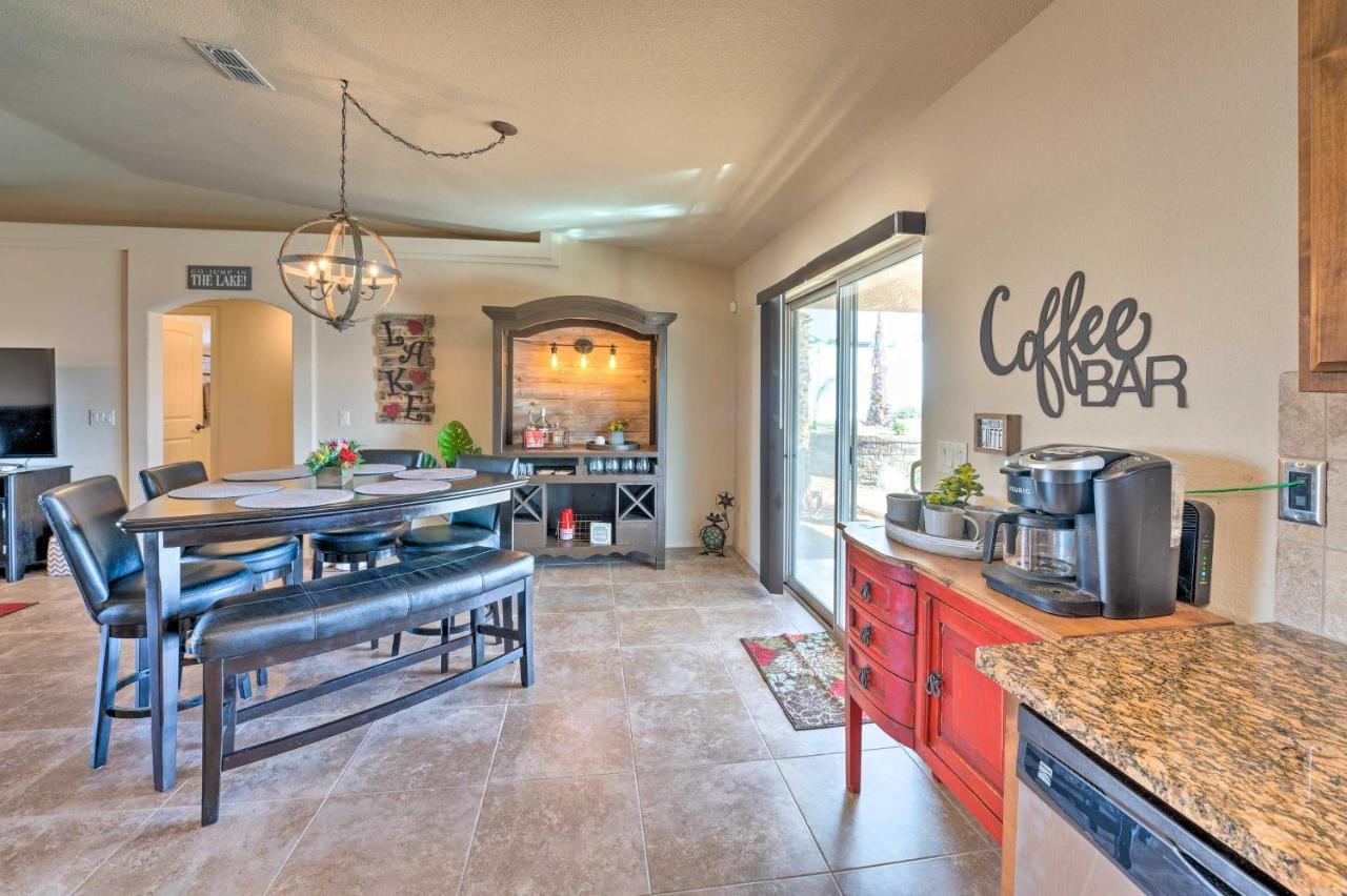 Holiday home Bright Lake Havasu With New Backyard Oasis! Lake Havasu City
