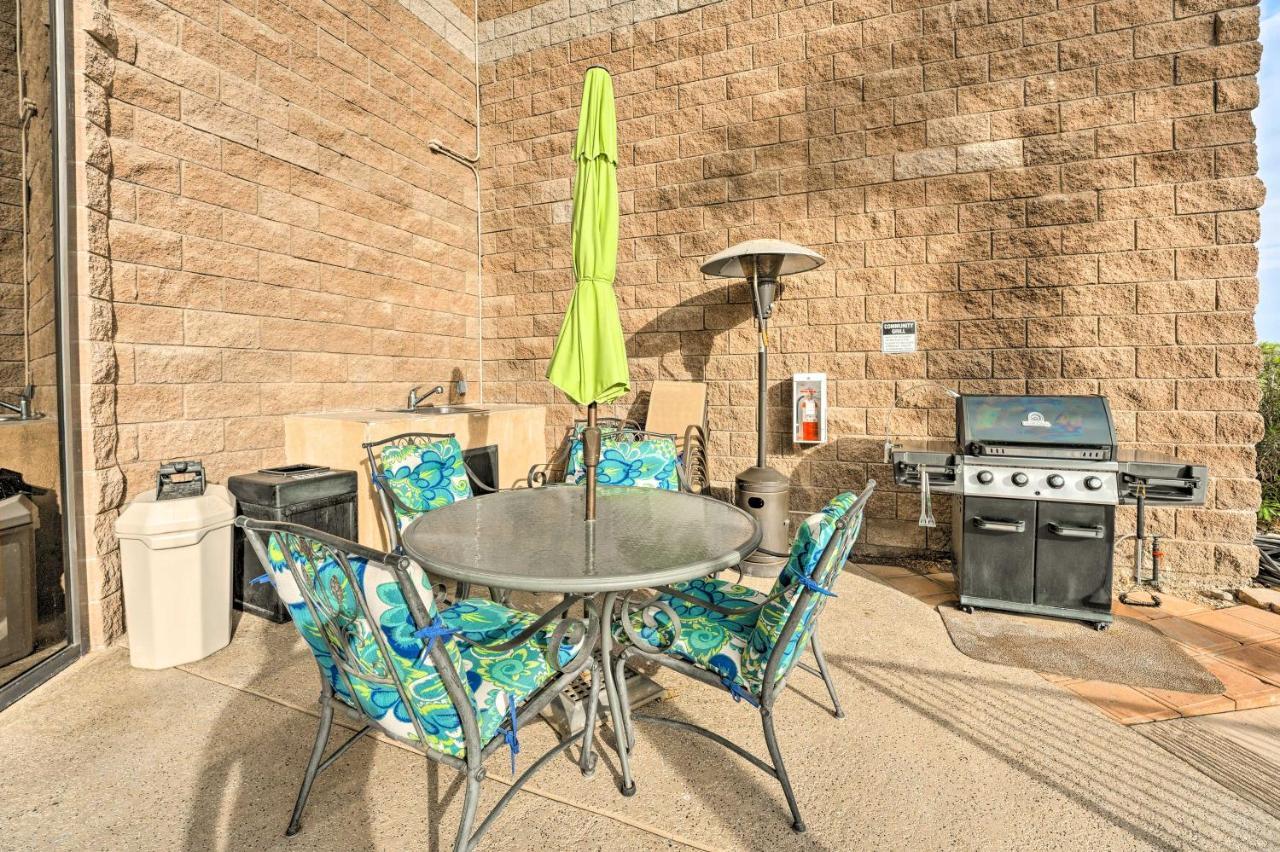 Havasu With Pool Access 1 Block To Lake Havasu City
