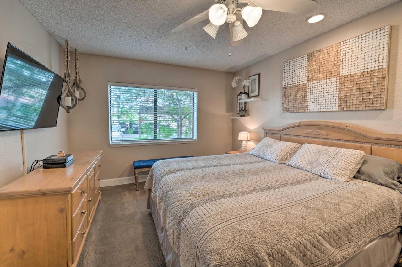 Apartment Havasu With Pool Access 1 Block To Lake Havasu City