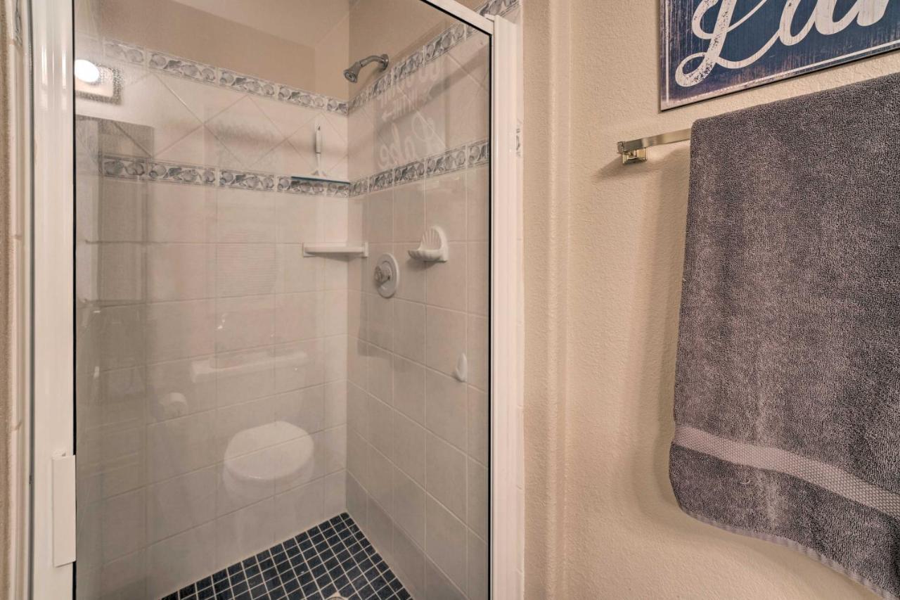 Apartment Havasu With Pool Access 1 Block To Lake Havasu City