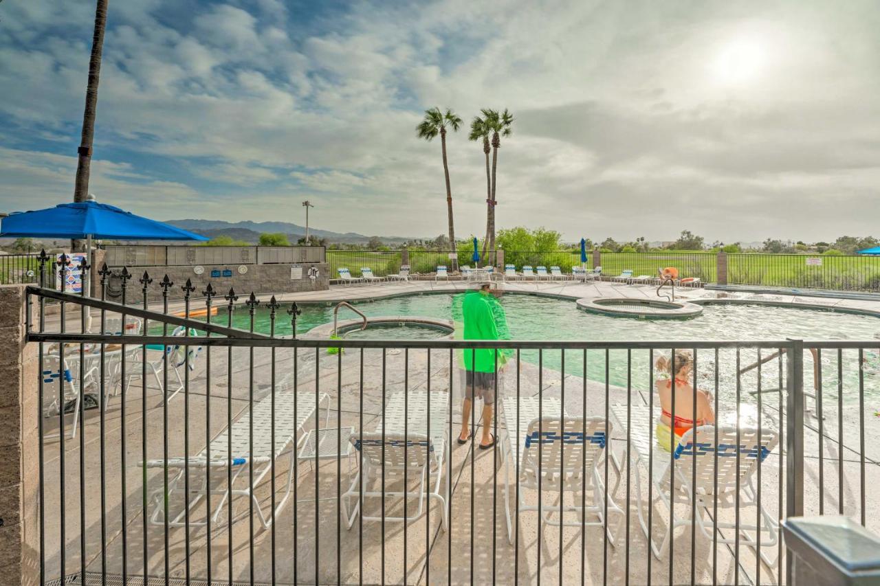 Havasu With Pool Access 1 Block To Lake Havasu City