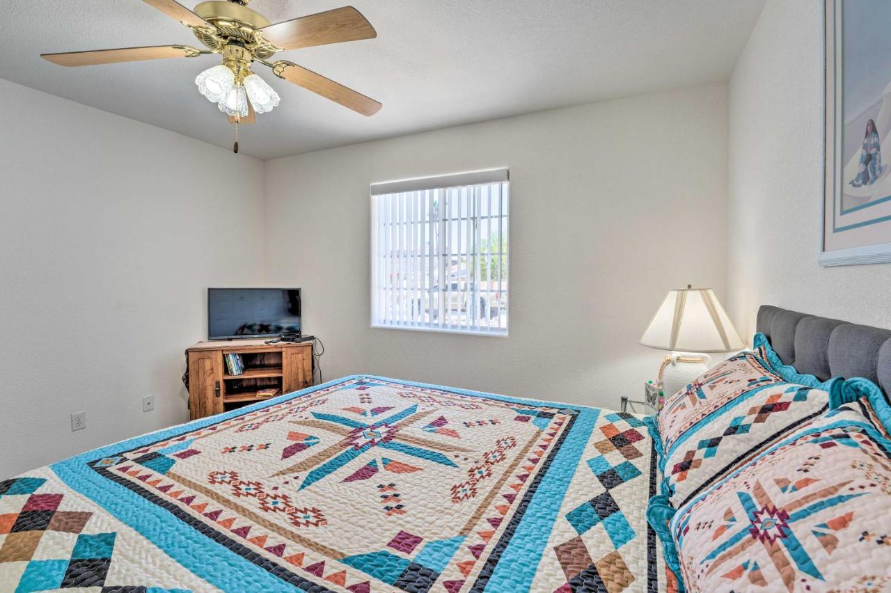 Havasu Retreat With Private Pool And Patio! Holiday home Lake Havasu City