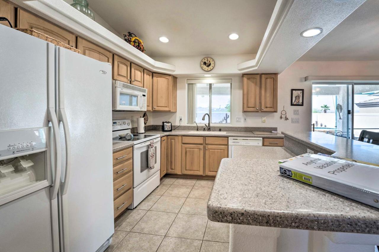 Charming Havasu 2 Mi To Body Beach! Holiday home *