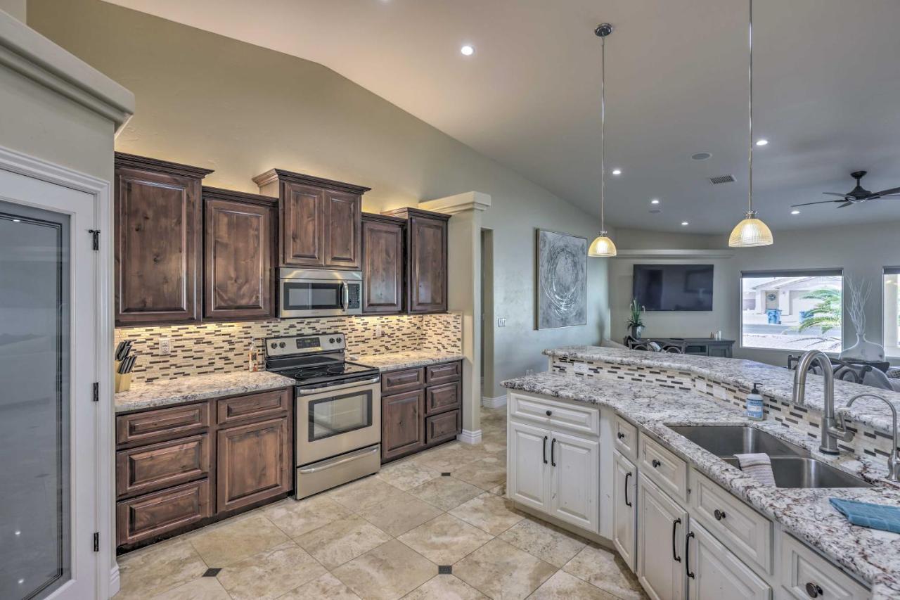 Luxe Havasu With Pool, And Patio! * Lake Havasu City