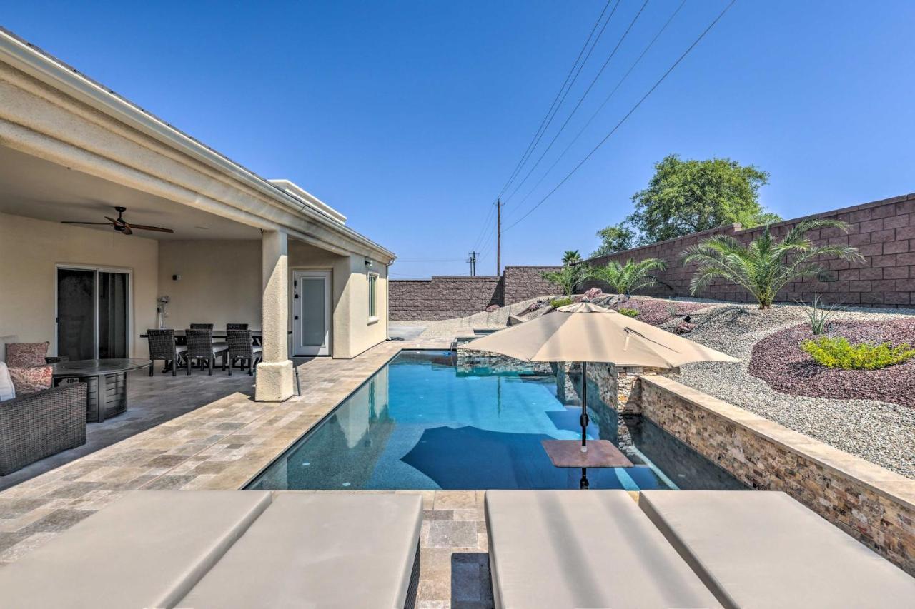 Luxe Havasu With Pool, And Patio!