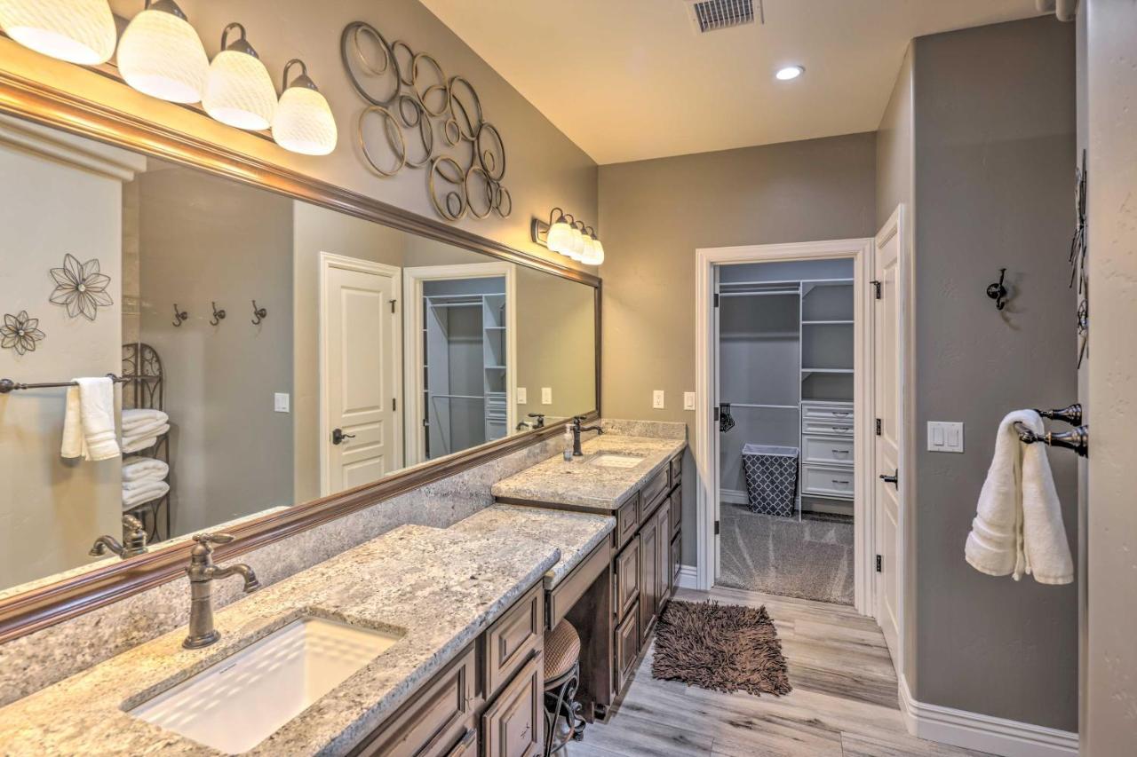 Luxe Havasu With Pool, And Patio! * Lake Havasu City