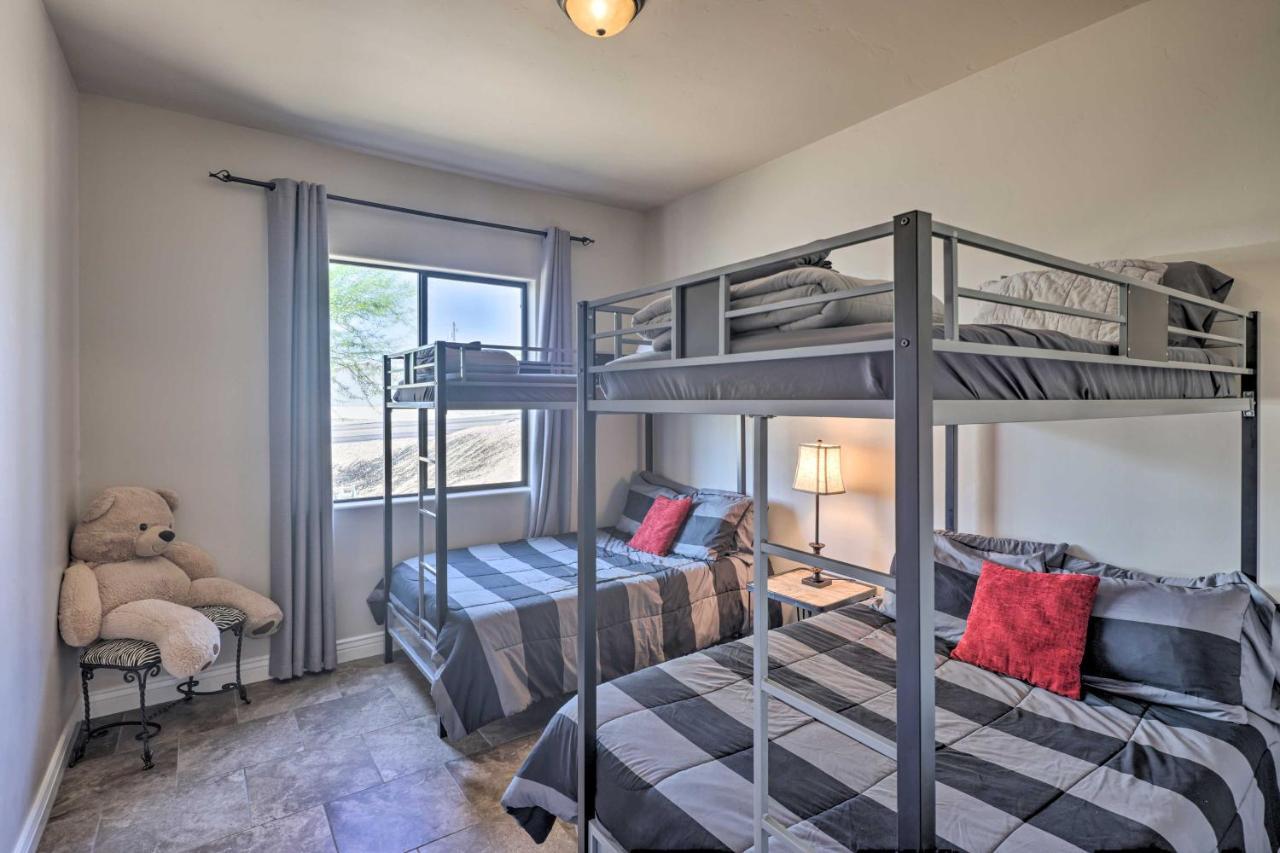 High-end Havasu With Pool And Hot Tub! Holiday home *