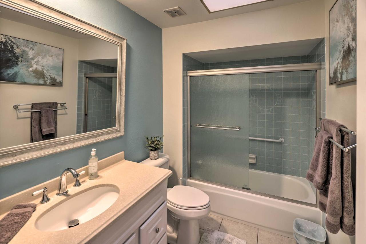 Havasu Oasis With Pool, 2 Mi To Downtown Holiday home Lake Havasu City