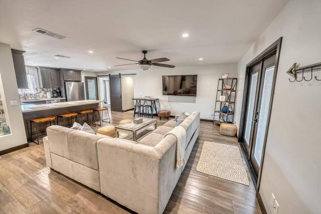 New! Beachy Havasu Getaway Lake Havasu City