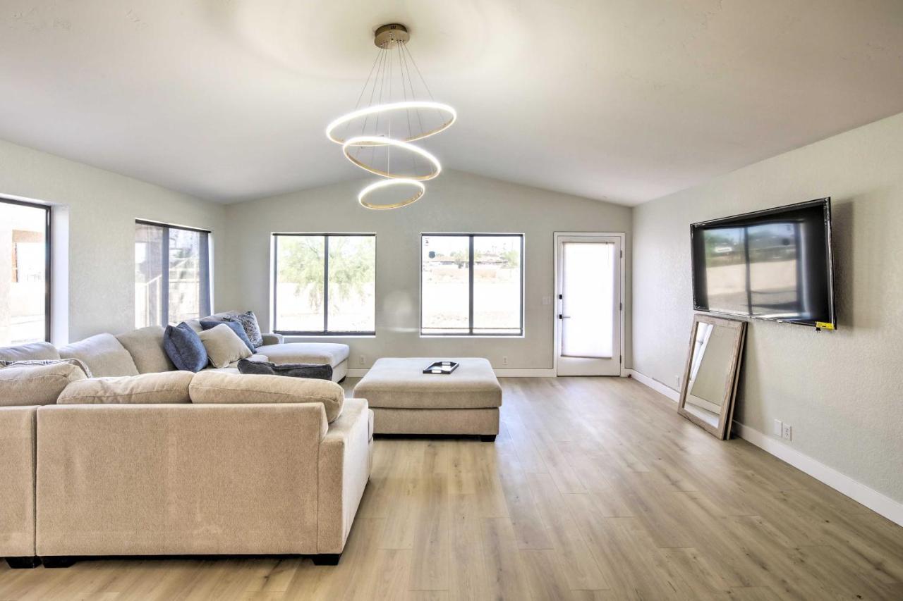 Holiday home Modern Havasu Retreat And Mountain Views! Lake Havasu City