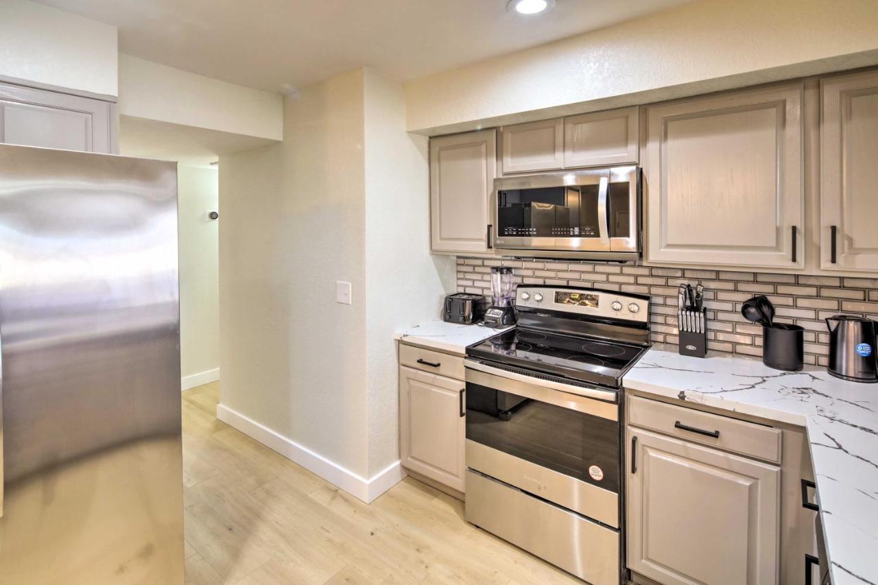 Holiday home Modern Havasu Retreat And Mountain Views! *