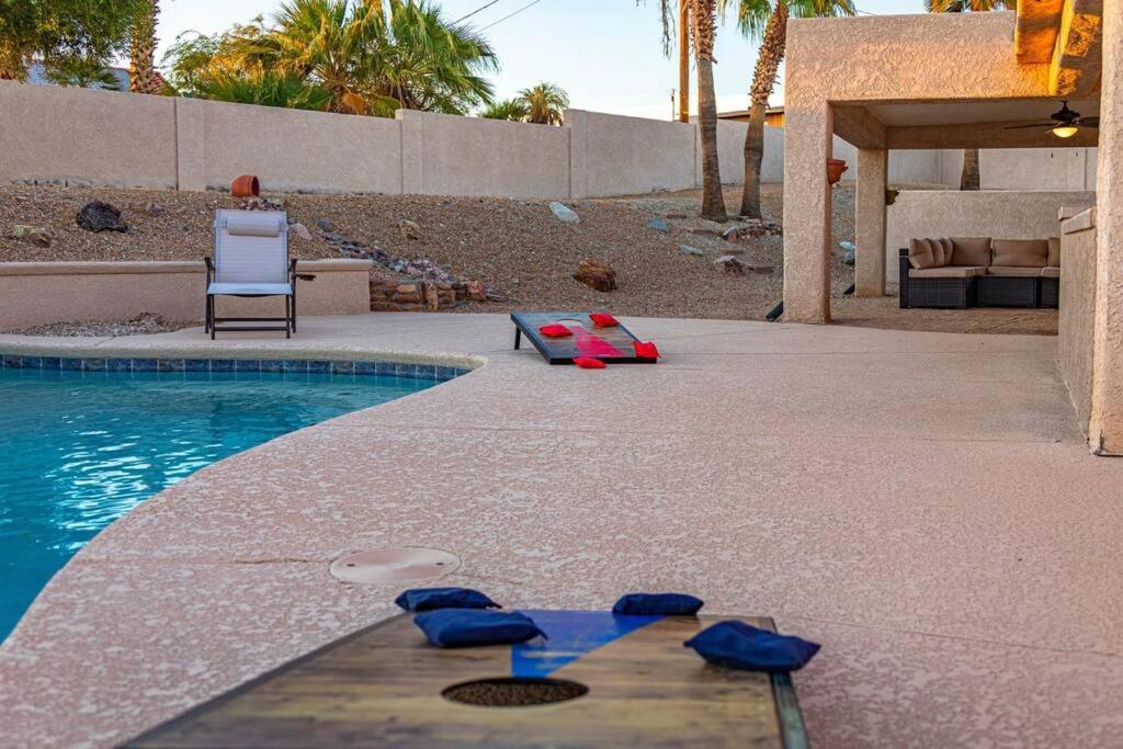 Holiday home Style Living W/ Pool, Spa, Games