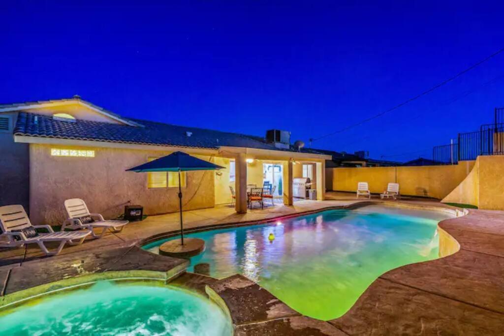 Playpool Oasis-pool, Spa, Garage, Great Views *