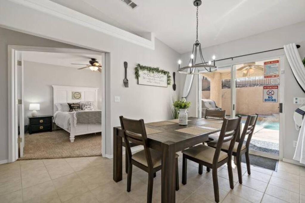 Playpool Oasis-pool, Spa, Garage, Great Views Villa