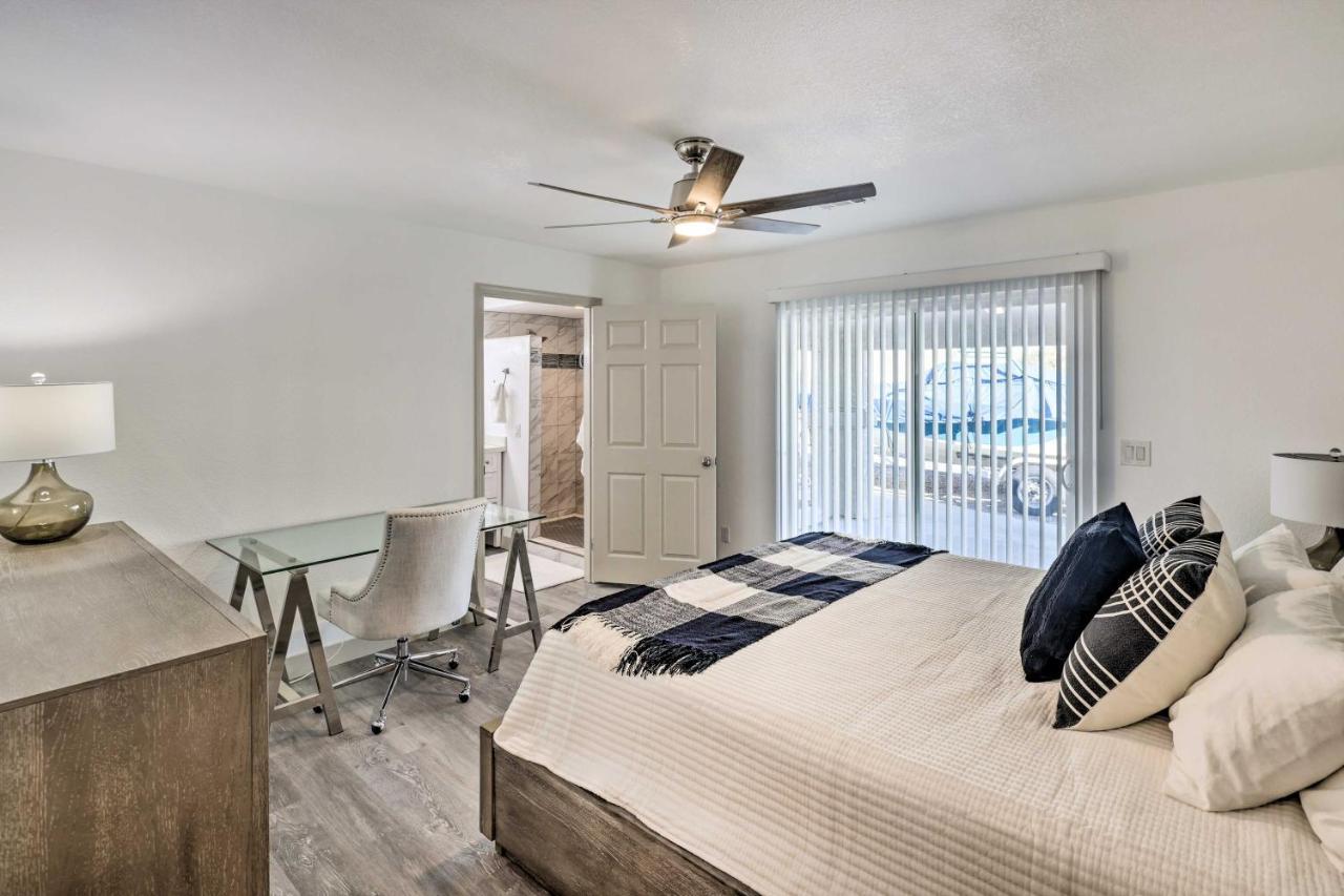 Havasu Putting Green, Pool Access! Holiday home Lake Havasu City