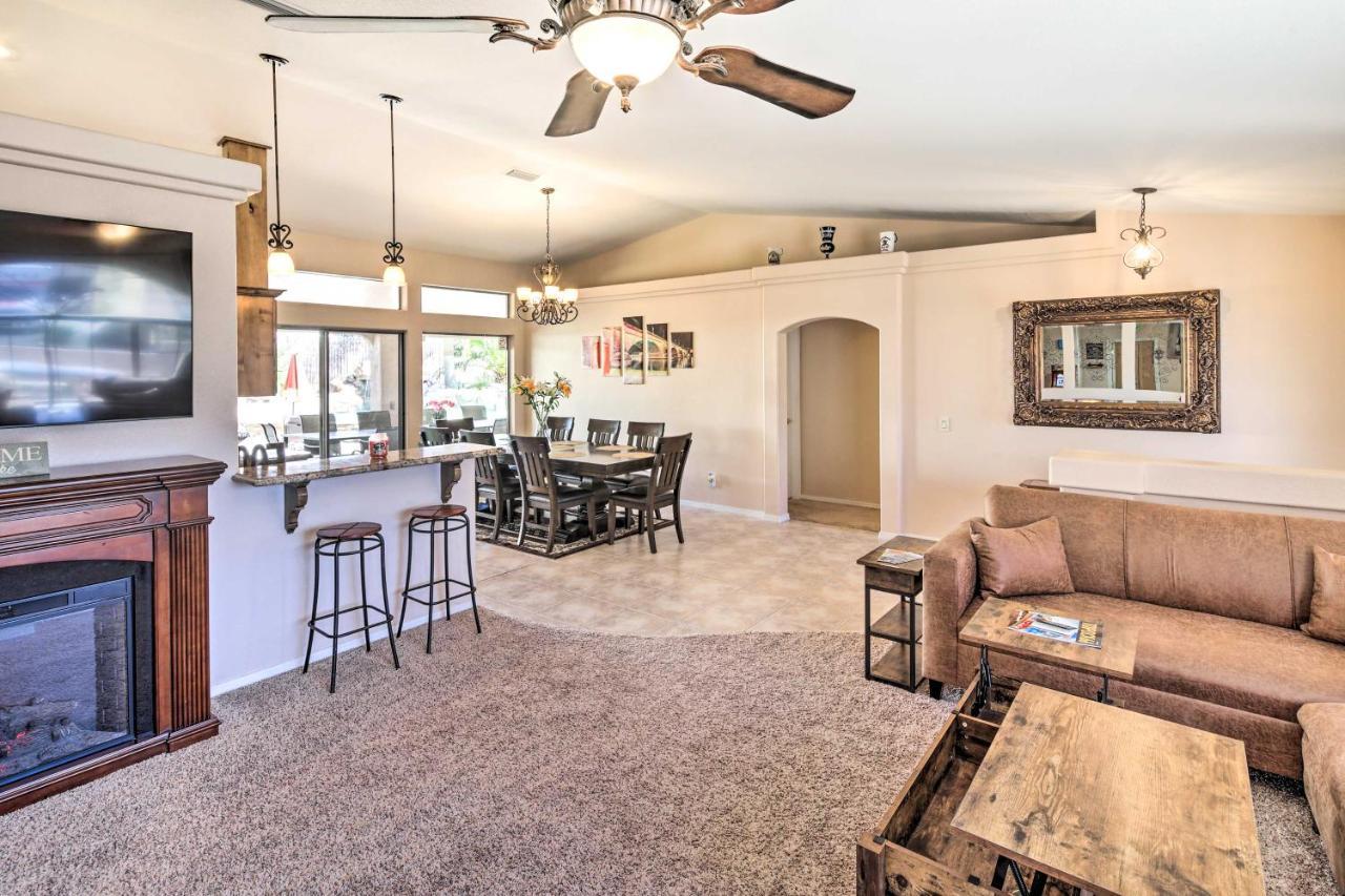 Heated Pool And Game Havasu Retreat Holiday home Lake Havasu City