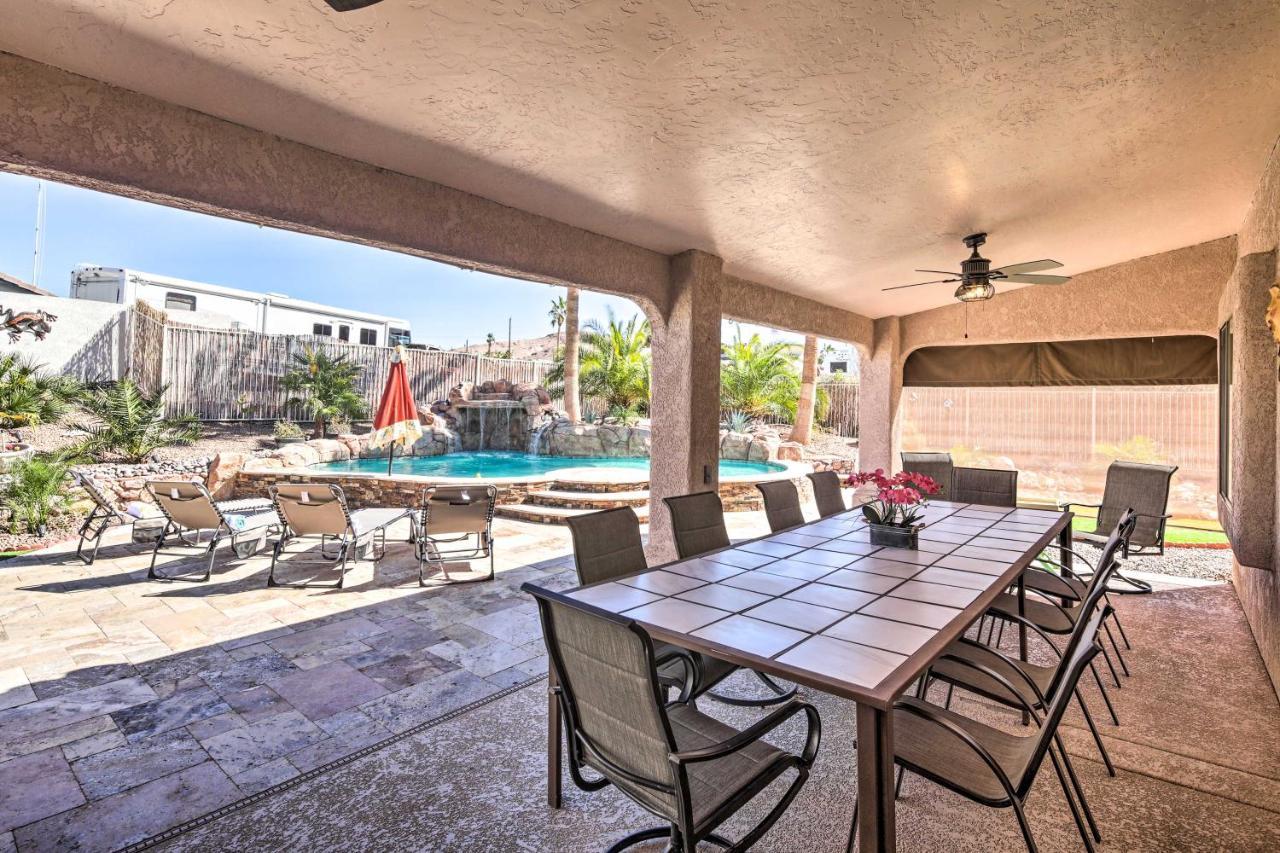 Heated Pool And Game Havasu Retreat Holiday home