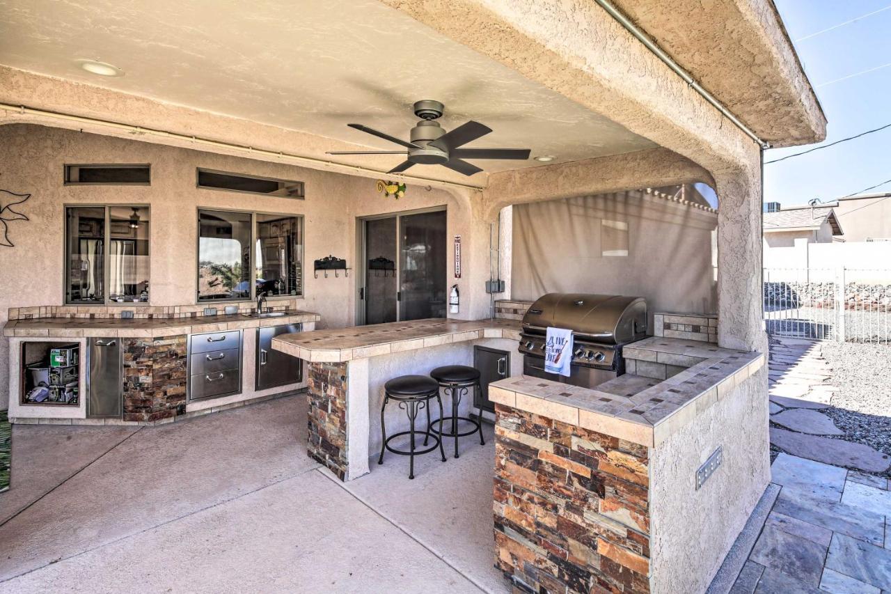Heated Pool And Game Havasu Retreat Holiday home Lake Havasu City