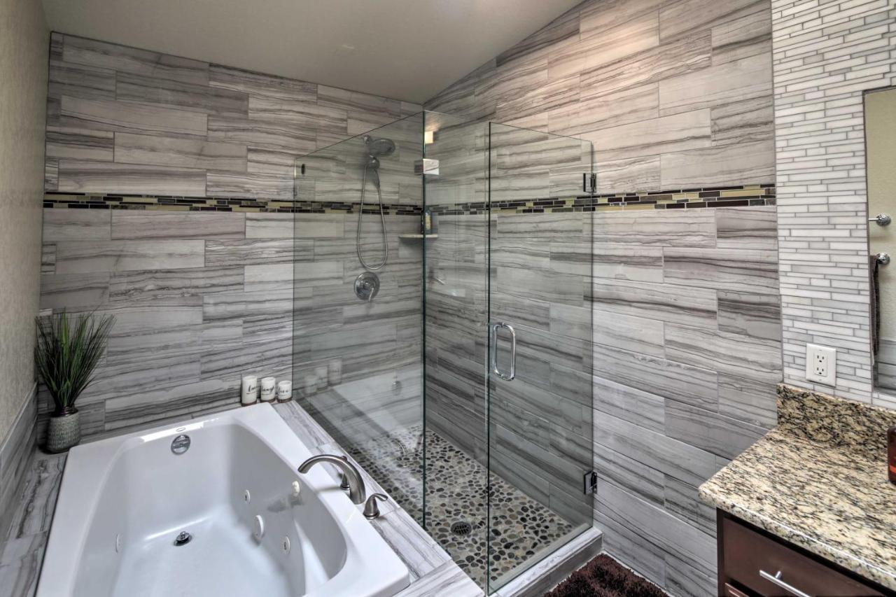 Havasu Heated Pool And Golf Course Views Holiday home Lake Havasu City