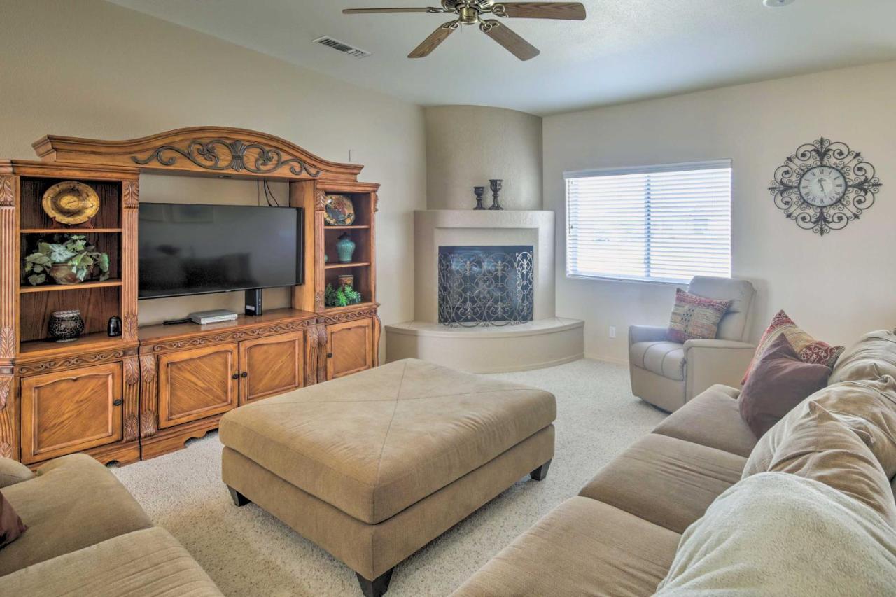 Pet-friendly Havasu Pool And Private Yard