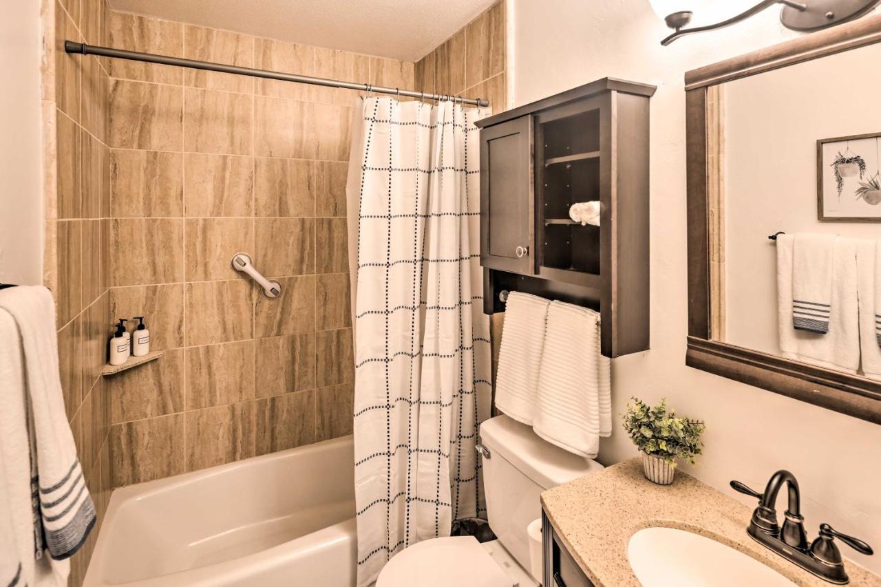Holiday home Havasu Pad With Optionally Heated Pool! Lake Havasu City