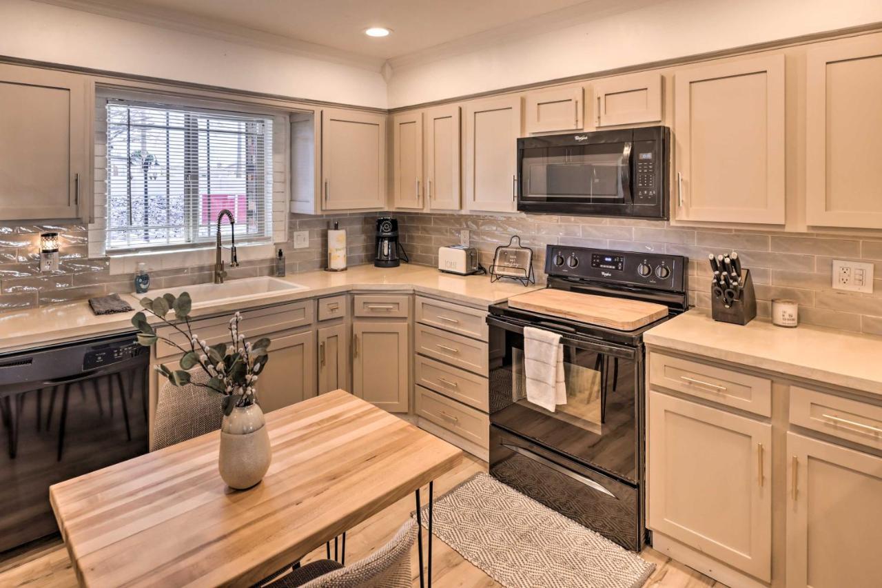 Holiday home Havasu Pad With Optionally Heated Pool! Lake Havasu City