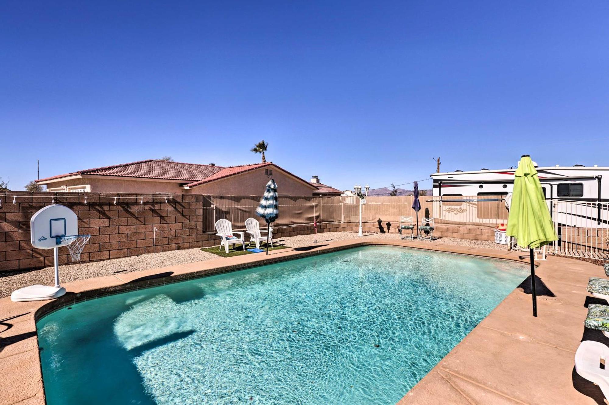 Holiday home Havasu Pad With Optionally Heated Pool! Lake Havasu City