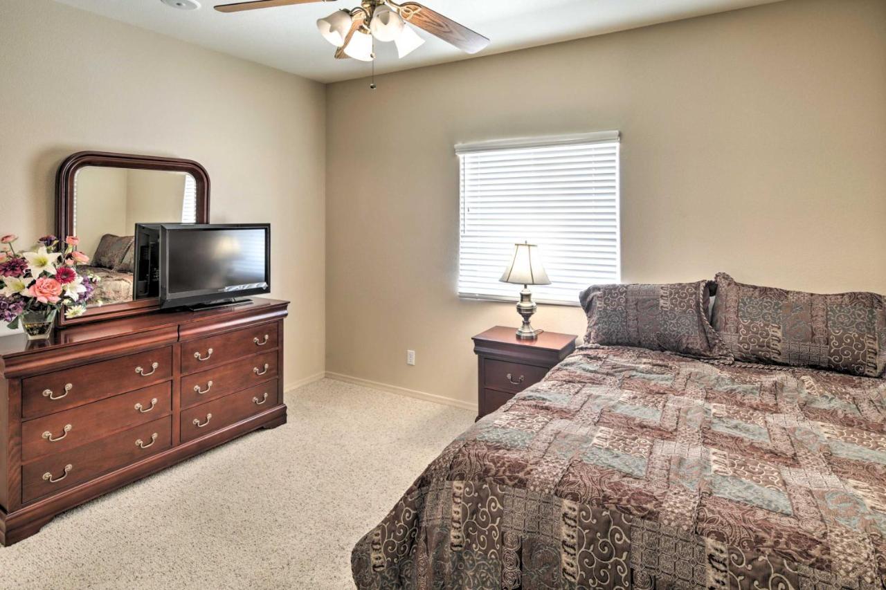 Pet-friendly Havasu Pool And Private Yard Lake Havasu City