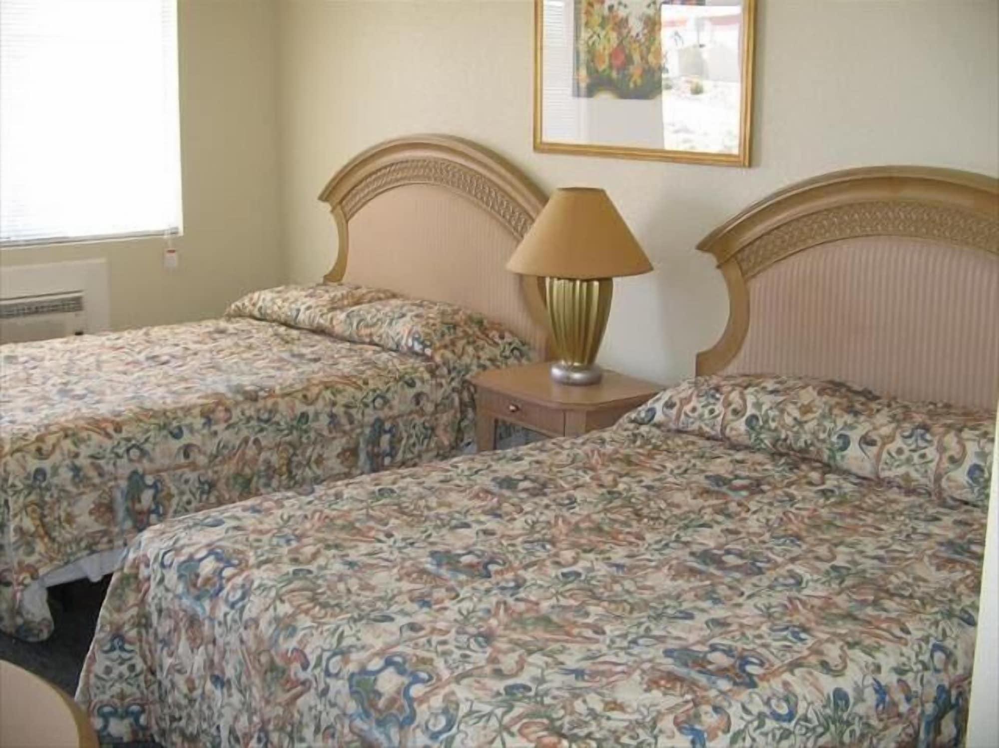 Royal Motel 2*