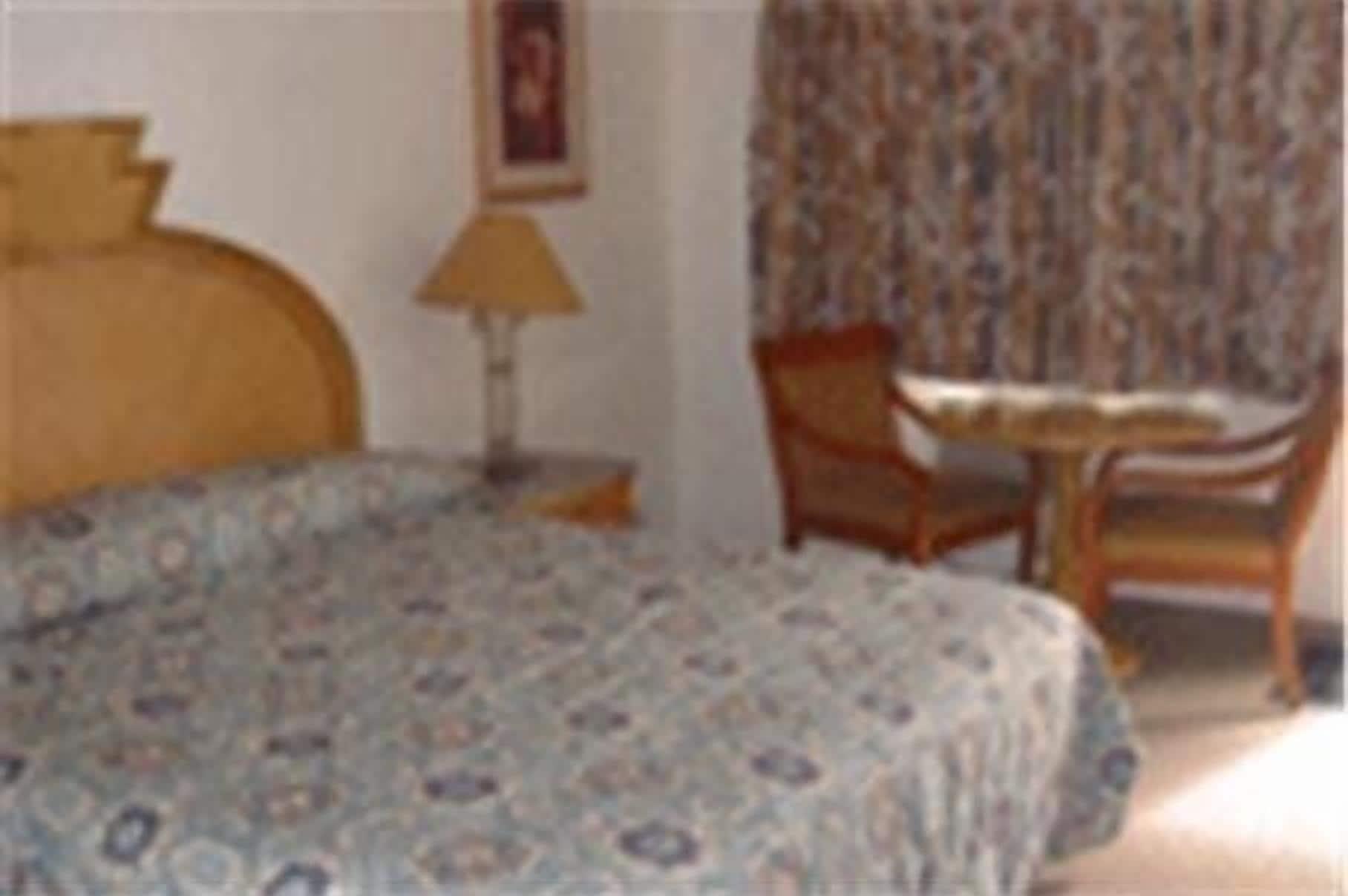 Royal Motel