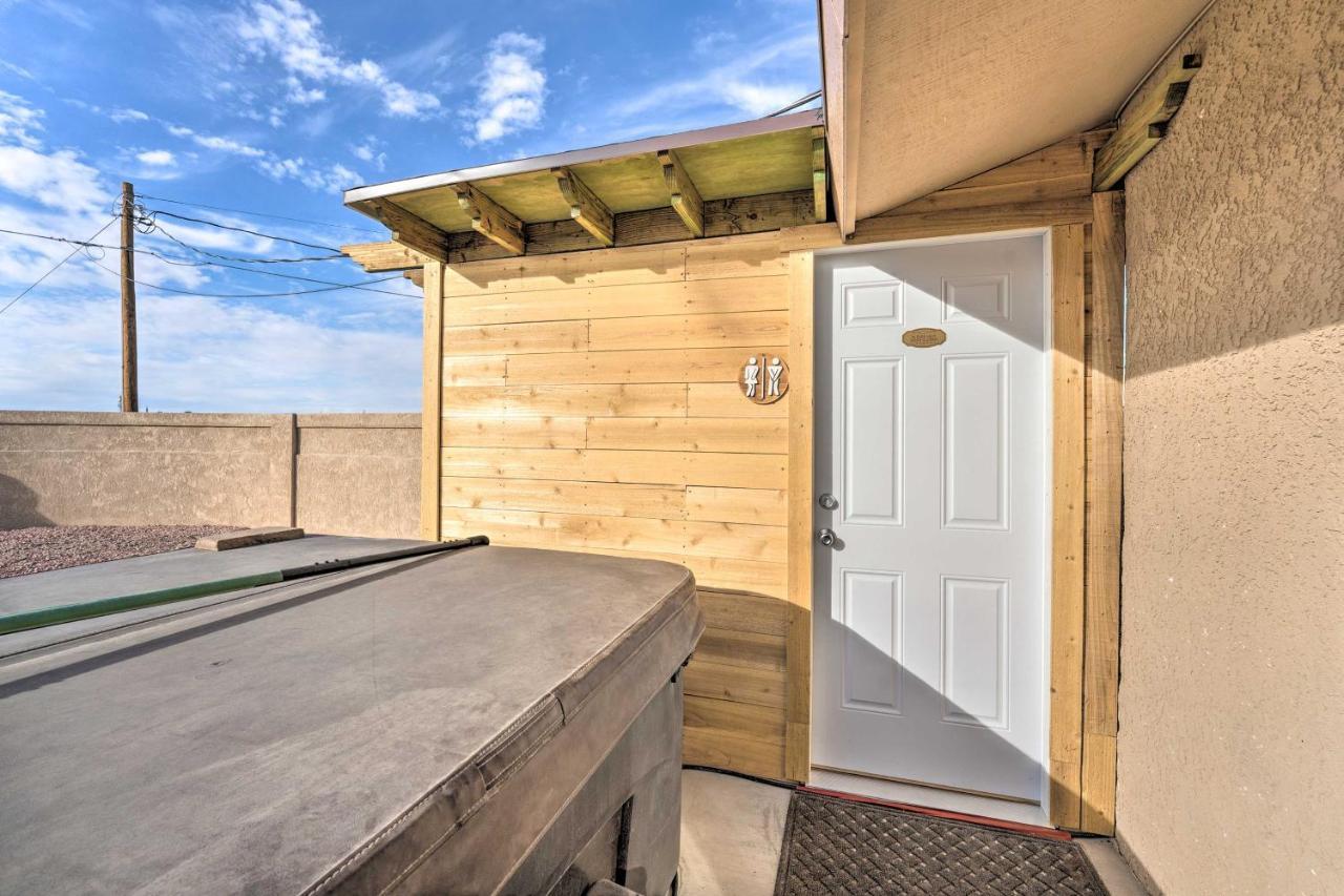 Havasu Oasis With Pool, 2 Mi To Downtown Holiday home *