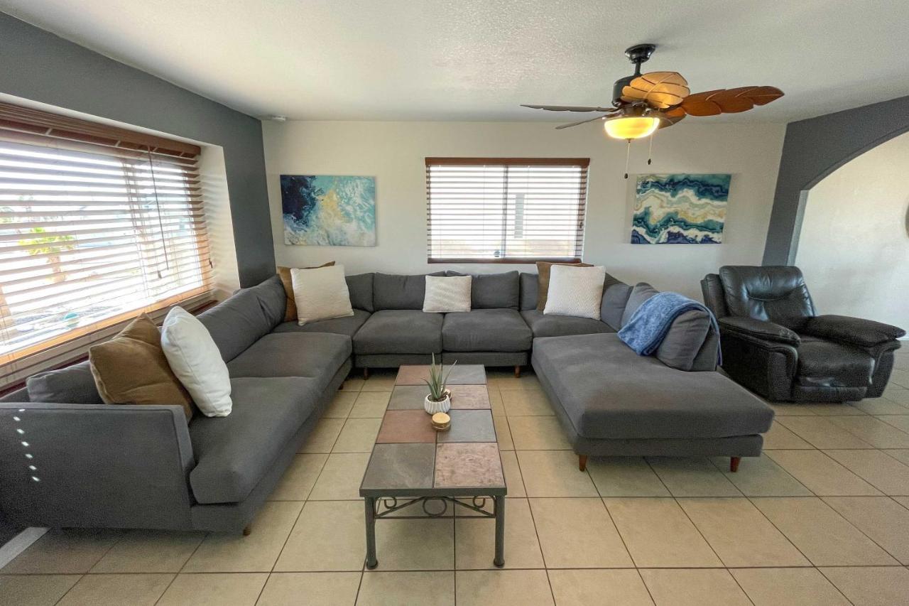 Havasu Oasis With Pool, 2 Mi To Downtown Lake Havasu City