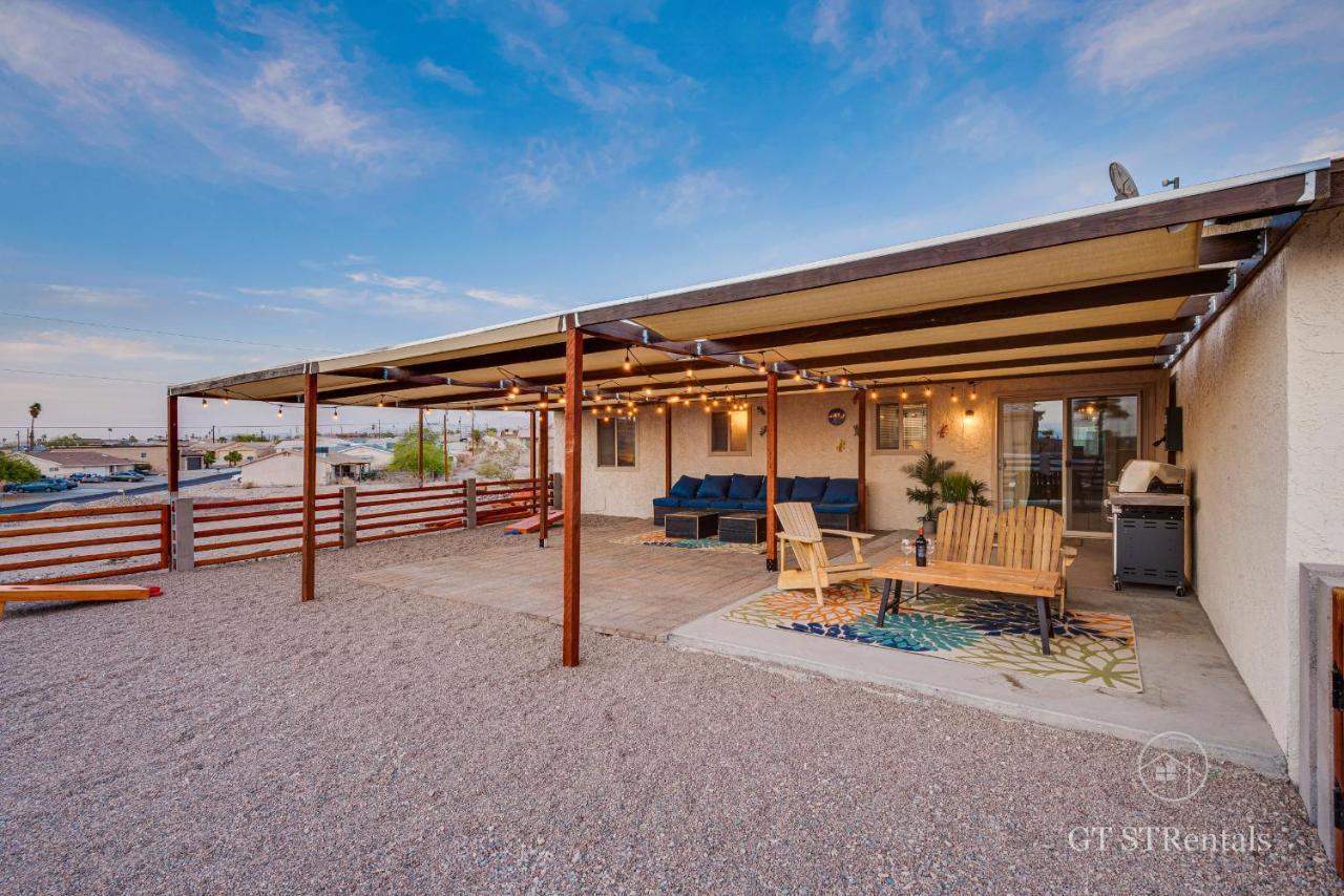 A Wave From It All - Pet & Family Friendly With Beautiful Views! Holiday home *
