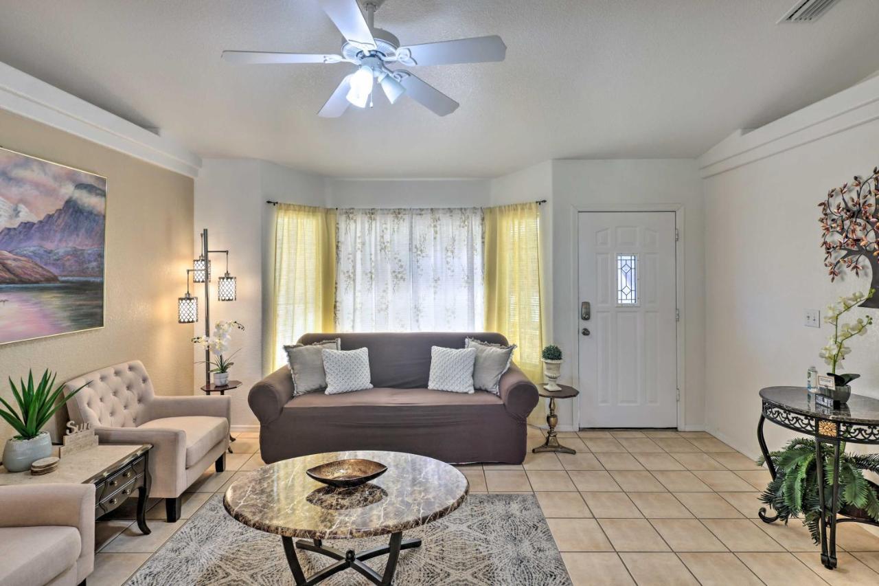 Holiday home Peaceful With Pool And Views 2 Mi To Havasu Lake Havasu City