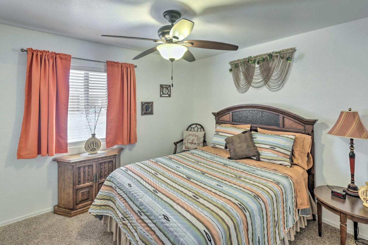 Peaceful With Pool And Views 2 Mi To Havasu Holiday home *