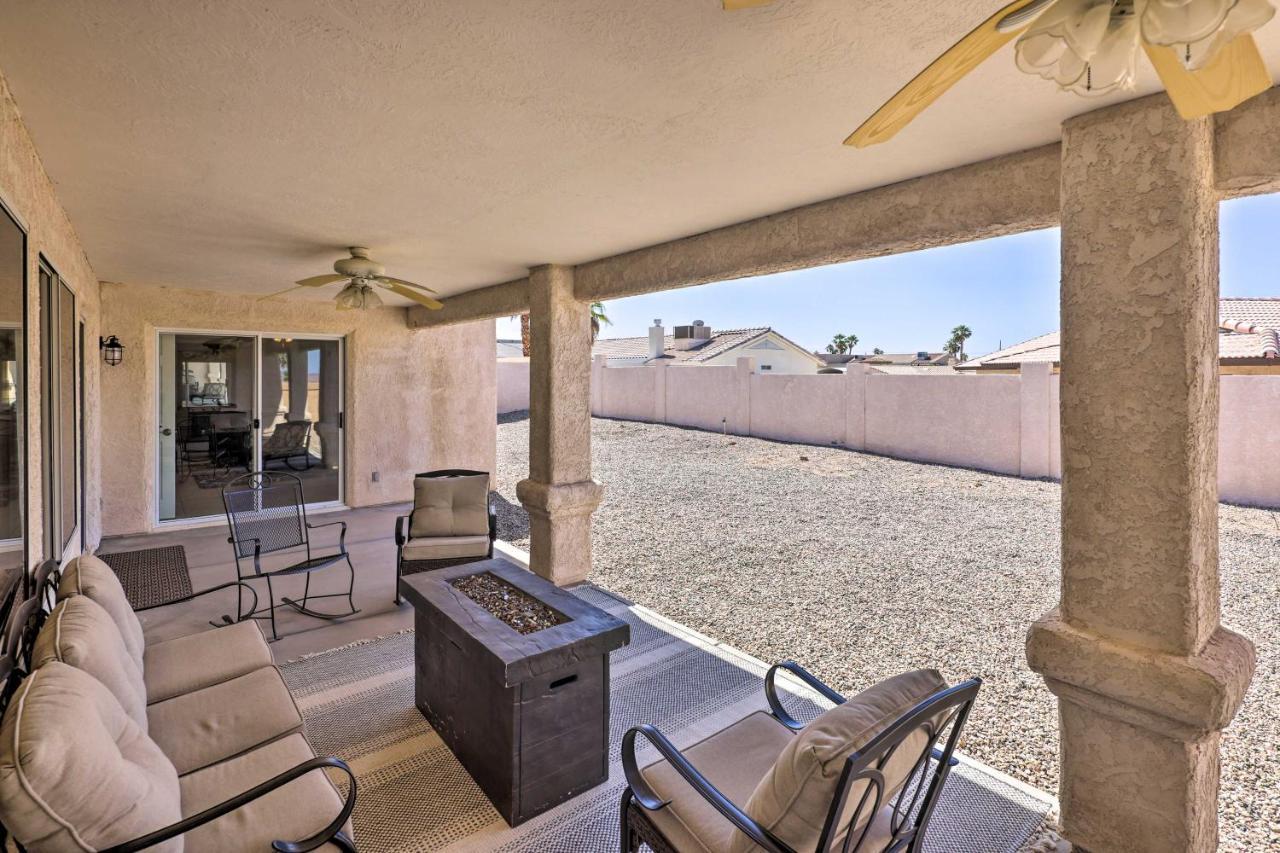 Beautiful Havasu Retreat With Hot Tub, Pet Friendly! Holiday home