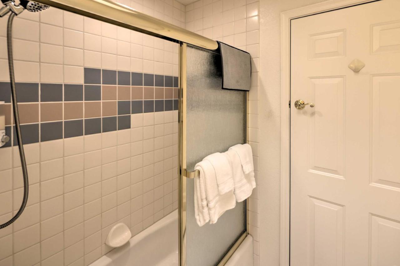 Holiday home Beautiful Havasu Retreat With Hot Tub, Pet Friendly! Lake Havasu City