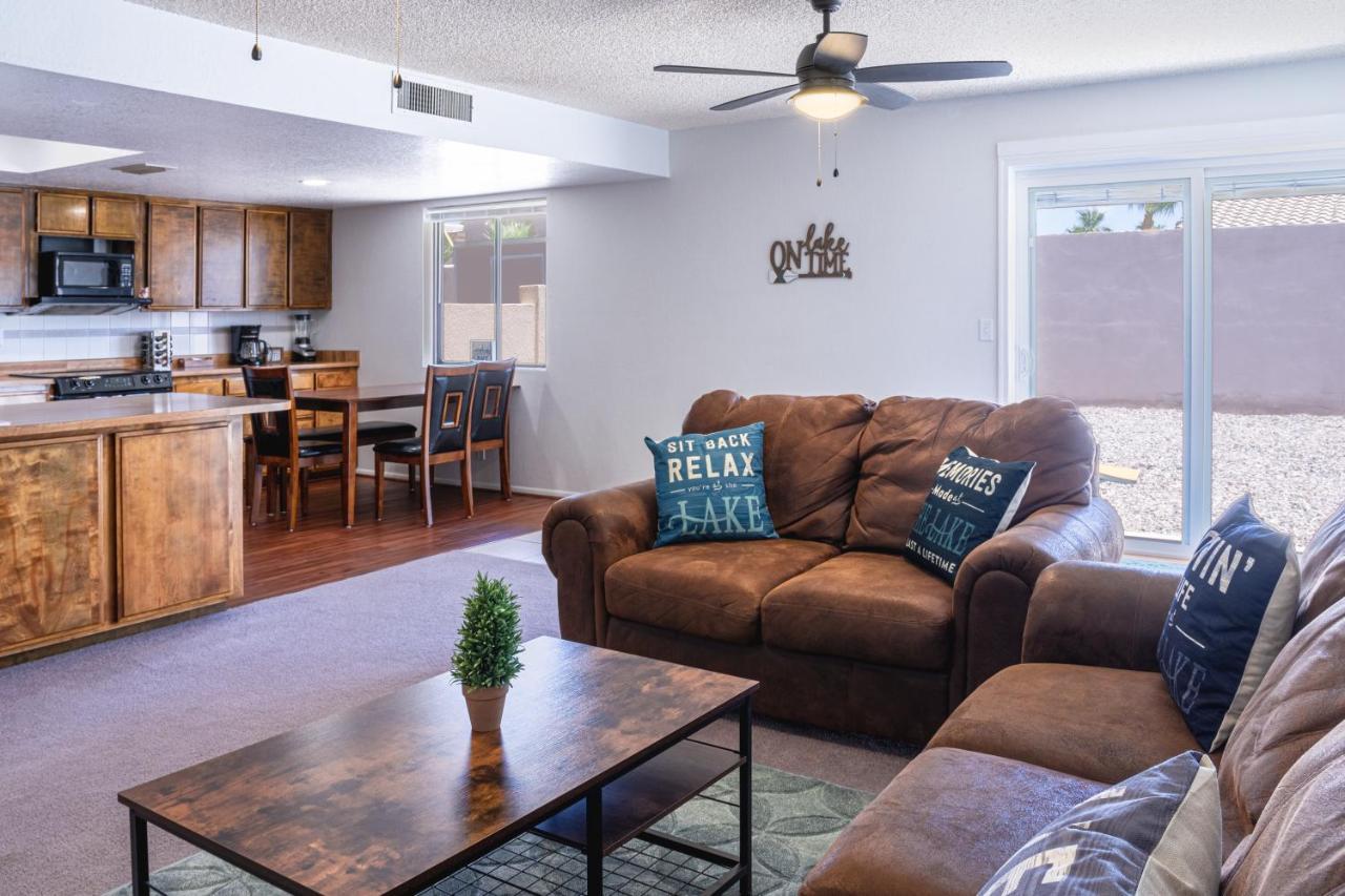 Apartment Cheerful Pool Home-lowkey, 10min To Lake, Comfort *