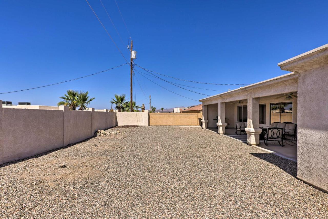 Beautiful Havasu Retreat With Hot Tub, Pet Friendly! Holiday home