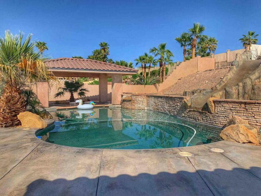 Holiday home Ultimate Backyard-pool/spa. Slide. Lakeview. Ball Lake Havasu City