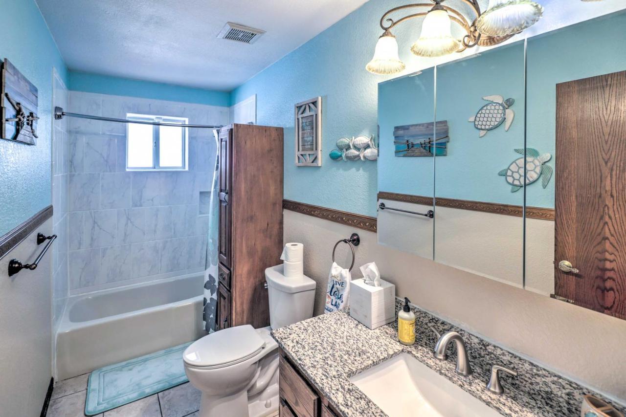 Luxe Havasu Getaway With Private Pool Holiday home Lake Havasu City