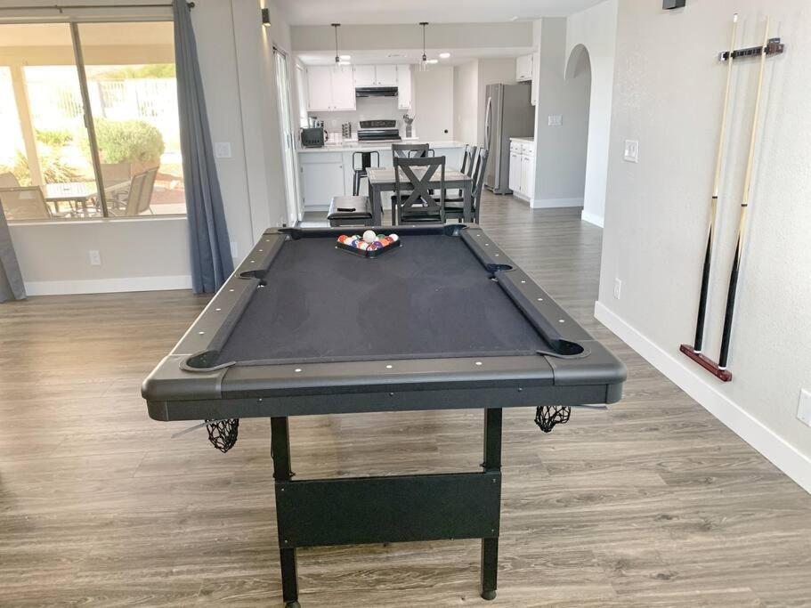 Havalakeview - Pool/spa - Pool Table - Sleeps12 Holiday home Lake Havasu City