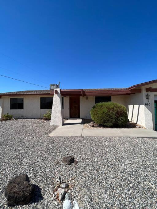 Summer/snow Bird Vacation Overlooking * Lake Havasu City