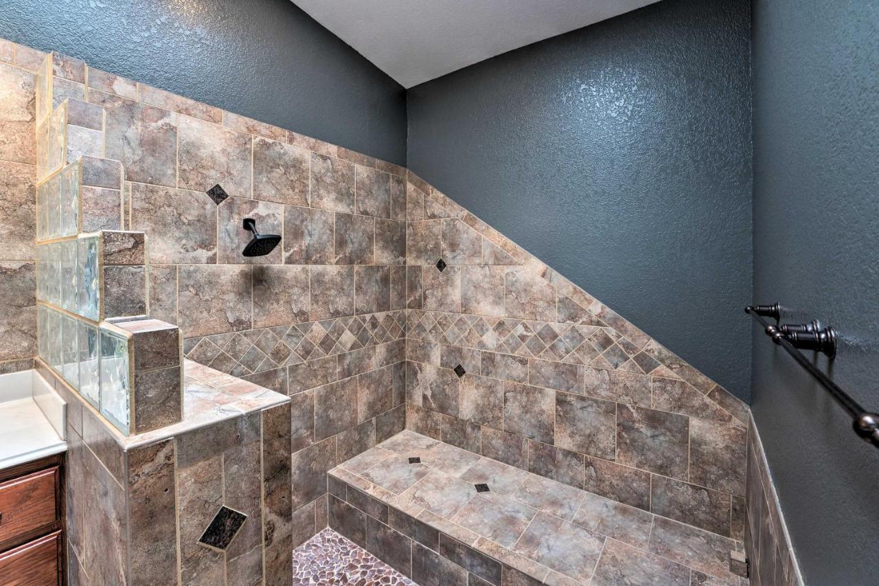 Holiday home Centrally Located Havasu With Private Pool *