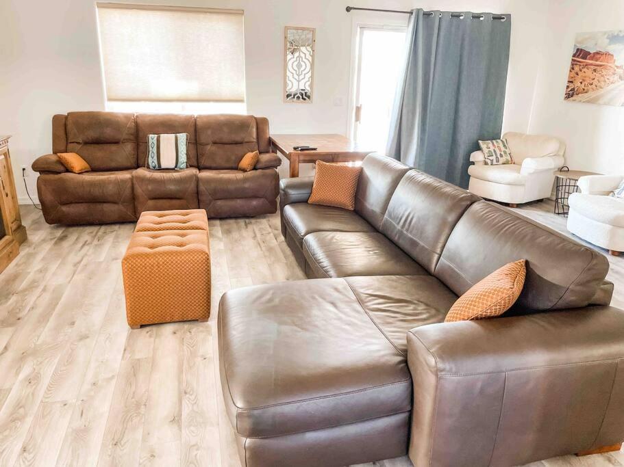 Holiday home Private View On The Side Of 95! Sleeps 16 *